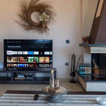Nikolas Apartment. Aktaio Rio Patra Екстер'єр фото